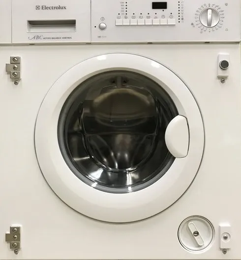 EWI 1235